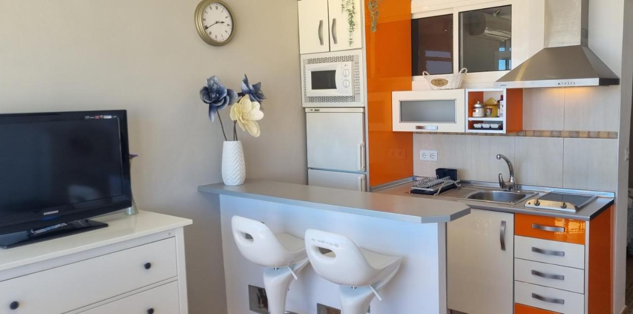 APARTAMENTO CENTRAL con 1 DORMITORIO, 3 PERSONAS con VISTAS Torremolinos Exterior foto