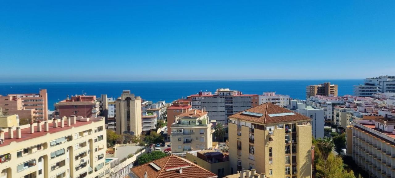 APARTAMENTO CENTRAL con 1 DORMITORIO, 3 PERSONAS con VISTAS Torremolinos Exterior foto